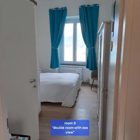 Barbara Hotel *